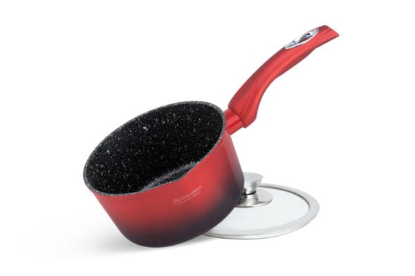 Czerwony garnek ceramiczny 1.53l z pokrywką, część zestawu garnków i patelni 6.66l