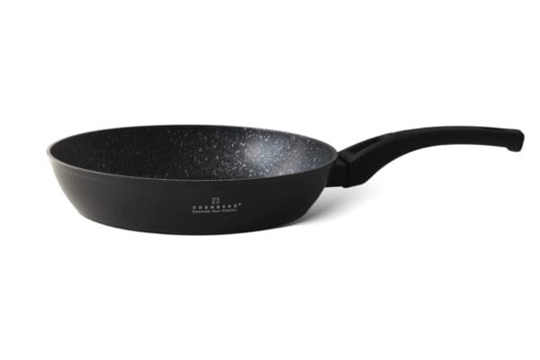 Czarna patelnia granitowa 24 cm z marmurową powłoką nieprzywierającą, marki Edenberg