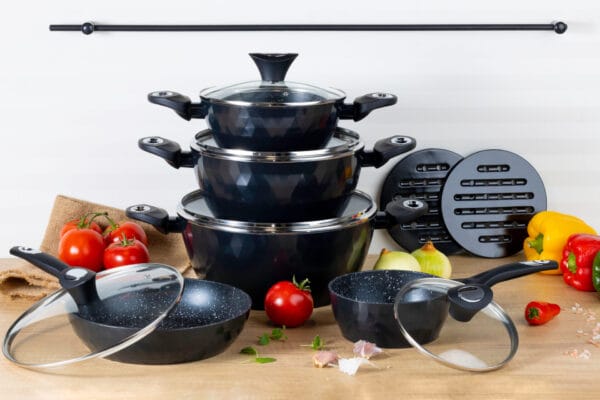 Komplet garnków na indukcję 5.76l Edenberg – czarny zestaw z powłoką ceramiczną, garnki i patelnia z pokrywkami, idealne do gotowania.