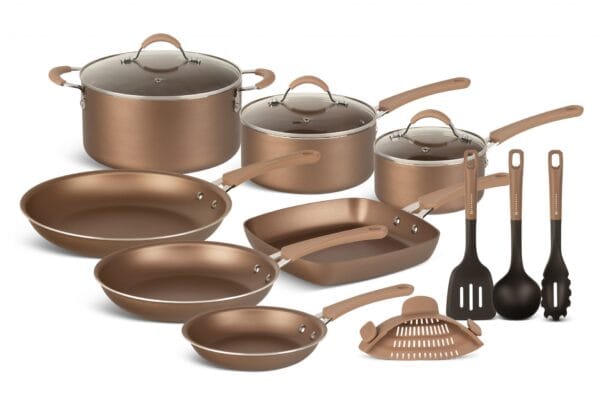 Zestaw garnków i patelni na indukcję Edenberg EB-5654 z marmurkową powłoką non-stick, pokrywkami z hartowanego szkła i ergonomicznymi uchwytami.